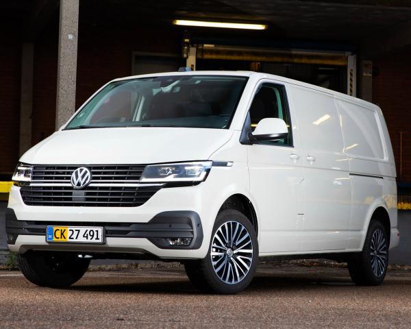 Фото Volkswagen Transporter T6 Рестайлинг Фургон Long