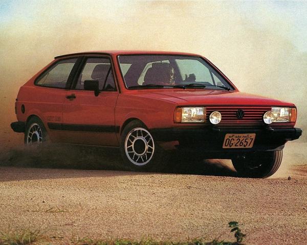 Фото Volkswagen Gol I Хэтчбек 3 дв.