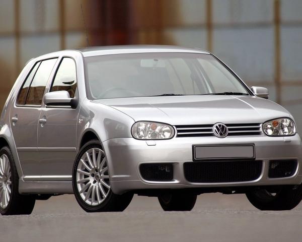 Фото Volkswagen Golf R32 IV Хэтчбек 5 дв.