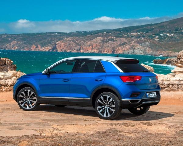 Фото Volkswagen T-Roc I Внедорожник 5 дв.