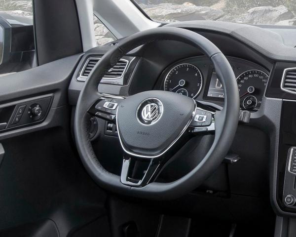 Фото Volkswagen Caddy IV Компактвэн Alltrack