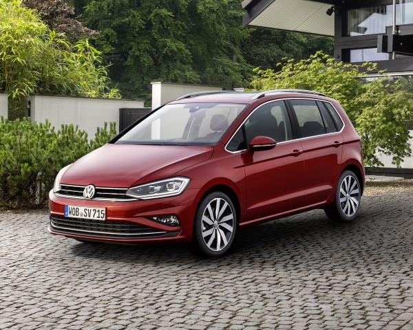 Фото Volkswagen Golf Sportsvan I Рестайлинг Компактвэн