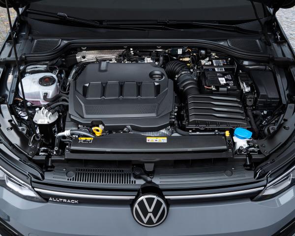 Фото Volkswagen Golf VIII Универсал 5 дв. Alltrack