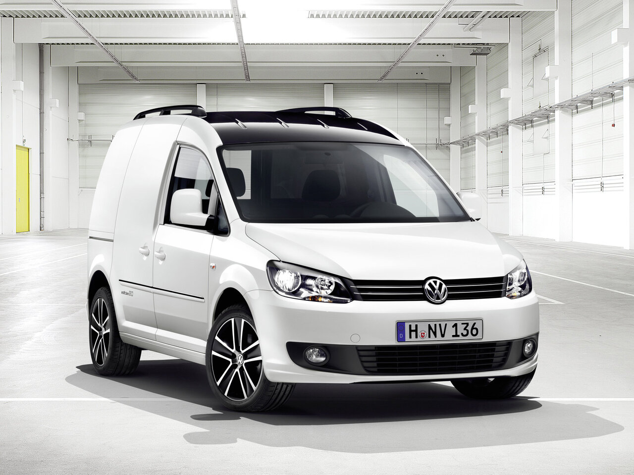 Фото Volkswagen Caddy III Рестайлинг