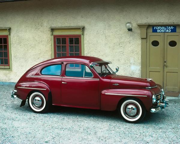 Фото Volvo PV444 I Хэтчбек 3 дв.