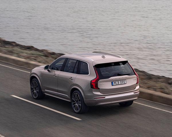 Фото Volvo XC90 II Рестайлинг 2 Внедорожник 5 дв.