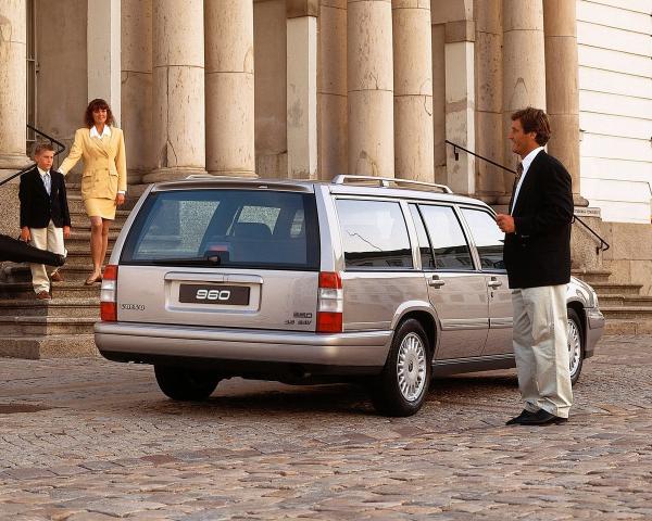 Фото Volvo 960 I Рестайлинг Универсал 5 дв.