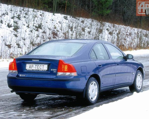 Фото Volvo S60 I Седан