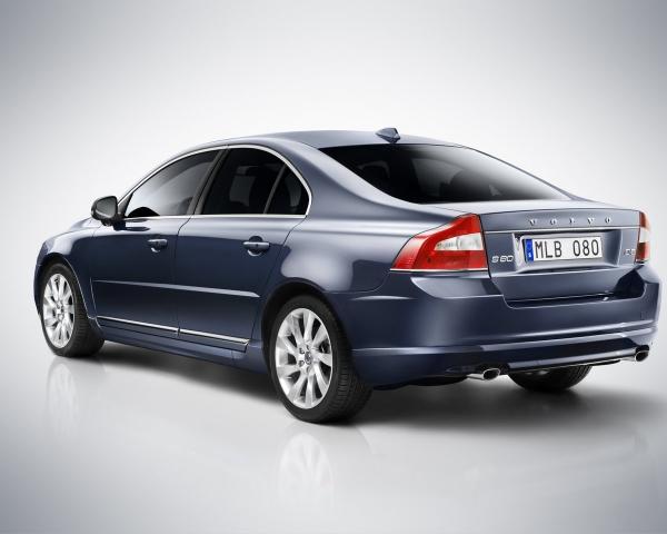 Фото Volvo S80 II Рестайлинг Седан