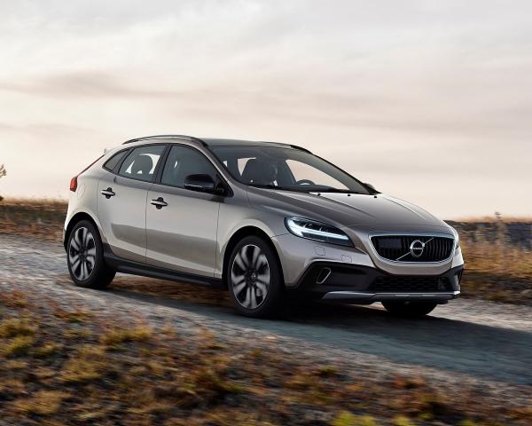 Фото Volvo V40 Cross Country I Рестайлинг Хэтчбек 5 дв.