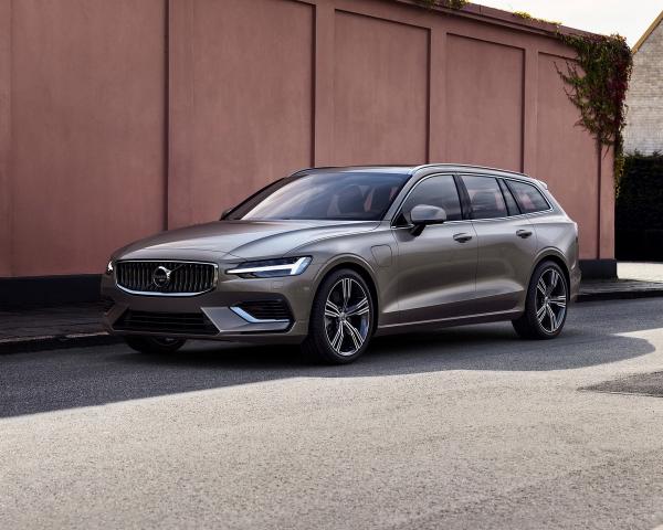 Фото Volvo V60 II Универсал 5 дв.