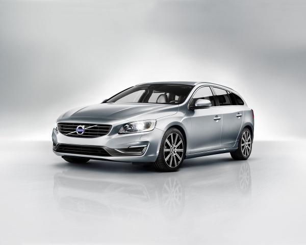 Фото Volvo V60 I Рестайлинг Универсал 5 дв.