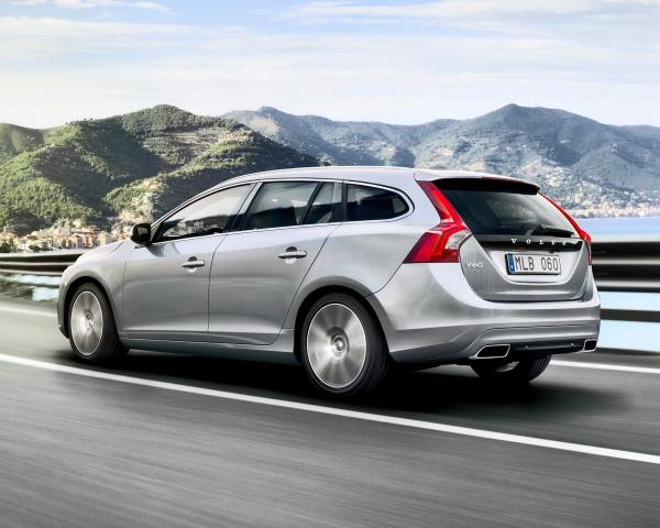 Фото Volvo V60 I Рестайлинг Универсал 5 дв.