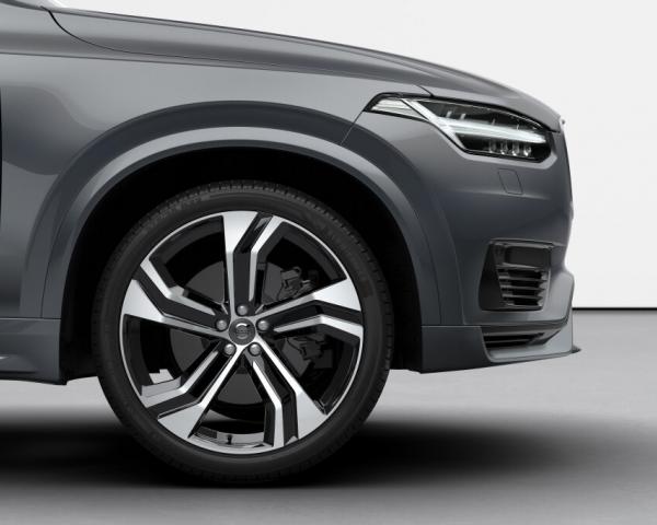 Фото Volvo XC90 II Рестайлинг Внедорожник 5 дв.