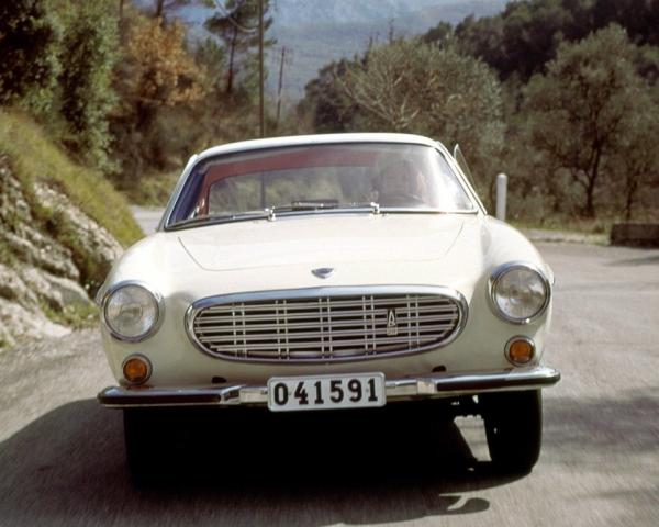 Фото Volvo P1800 I Купе