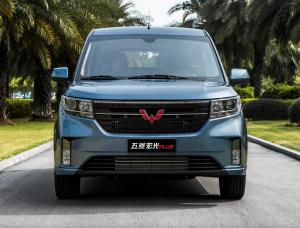 Фото Wuling Hongguang Plus I