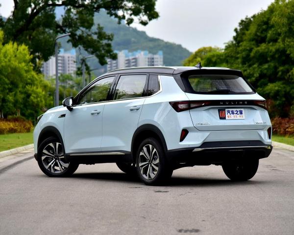 Фото Wuling Star Asta I Внедорожник 5 дв.