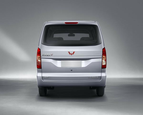 Фото Wuling Hongguang V I Компактвэн