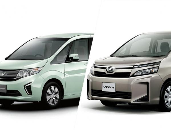 Сравнение Honda Stepwgn и Toyota Voxy
