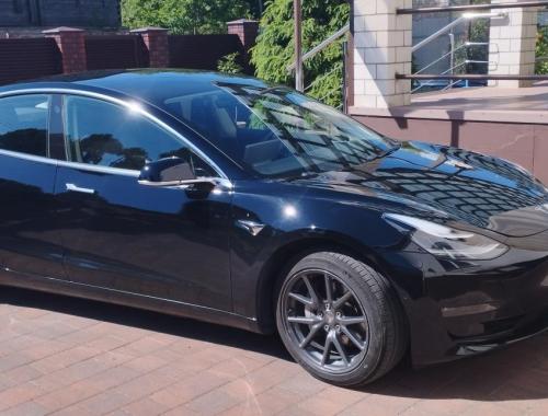 Tesla Model 3, 2019 год выпуска с двигателем Электро, 113 230 BYN в г. Минск