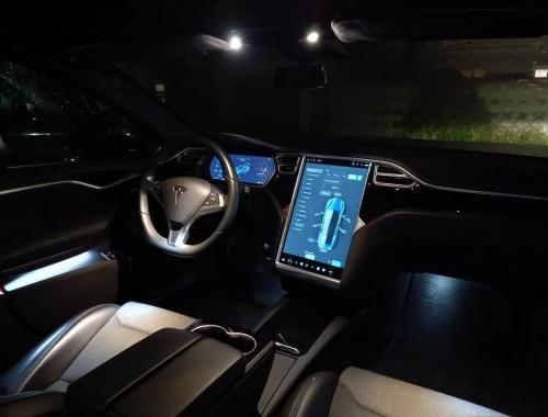 Tesla Model S, 2018 год выпуска с двигателем Электро, 128 015 BYN в г. Минск