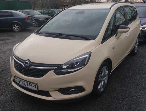 Opel Zafira, 2017 год выпуска с двигателем Дизель, 43 160 BYN в г. Минск
