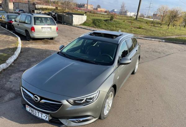 Opel Insignia, 2018 год выпуска с двигателем Дизель, 67 665 BYN в г. Минск