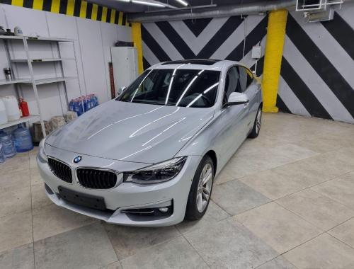 BMW 3 серия, 2018 год выпуска с двигателем Бензин, 98 295 BYN в г. Минск